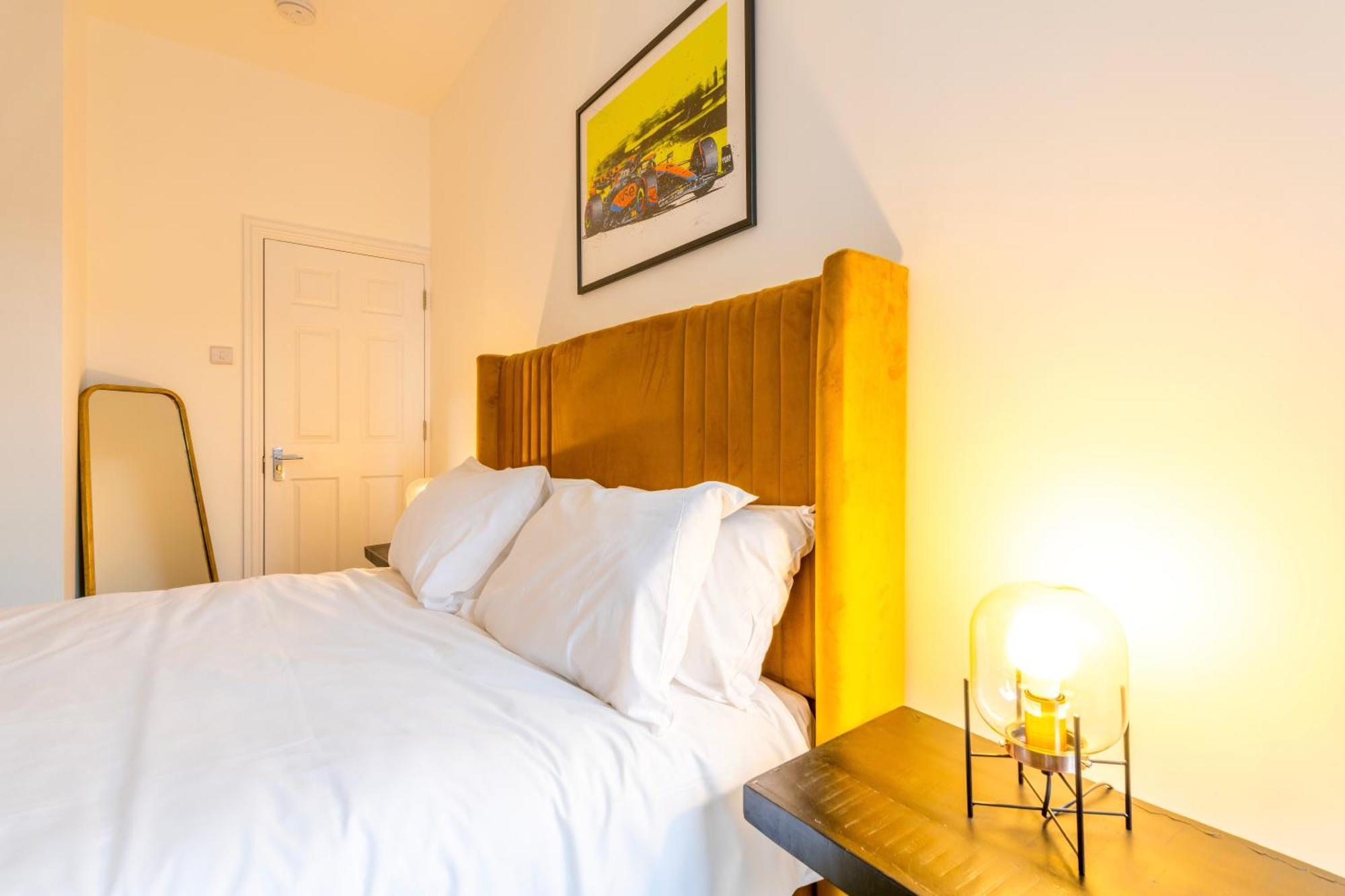 Unique Silverstone With Free Parking By Prescott Apartamento Bristol
